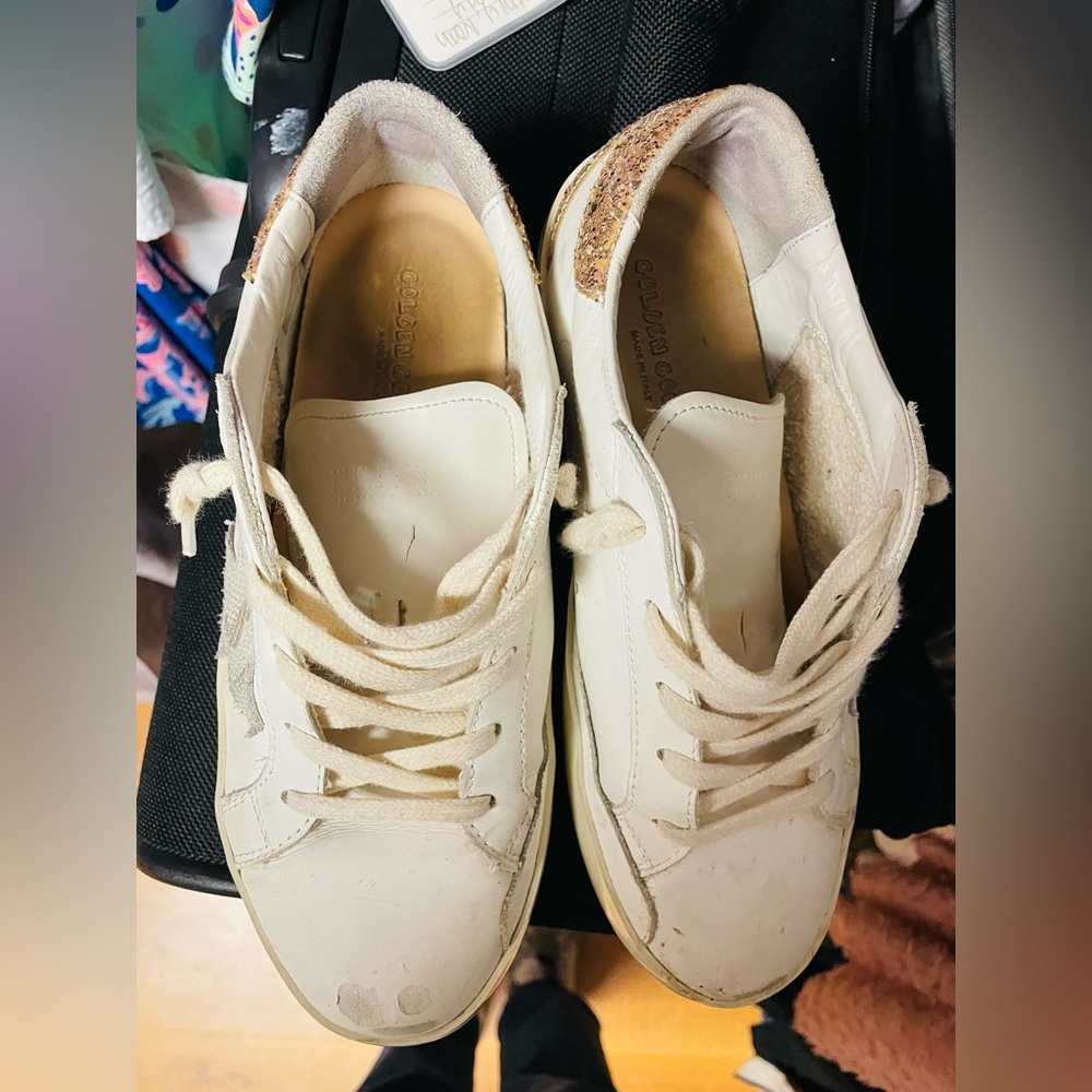 Golden Goose superstars